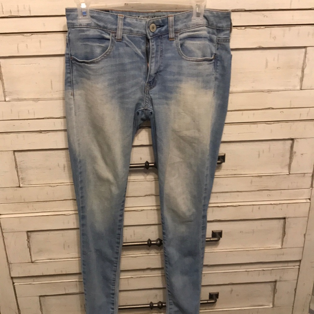 American Eagle skinny jeans